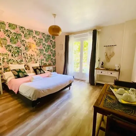 Les Nids De La Baie 3*