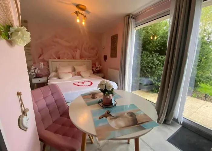 Les Nids De La Baie 3*